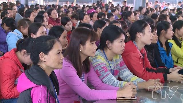 Cùng công nhân đón Tết sum vầy (28/1/2019)